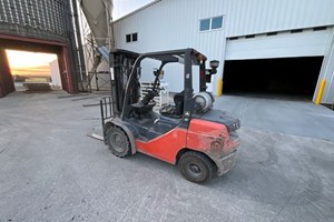 Toyota 8FGU30  Forklift